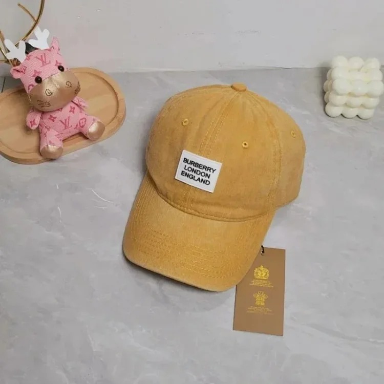 Trendy And Comfortable Baseball Cap 03