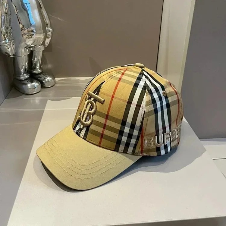 Trendy And Comfortable Baseball Cap 03