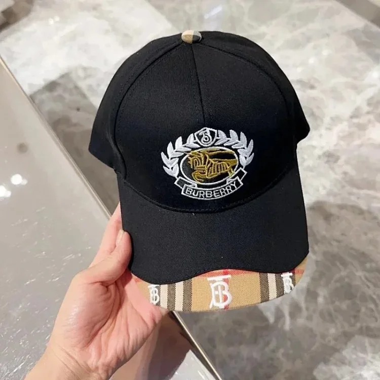 Trendy And Comfortable Baseball Cap 03