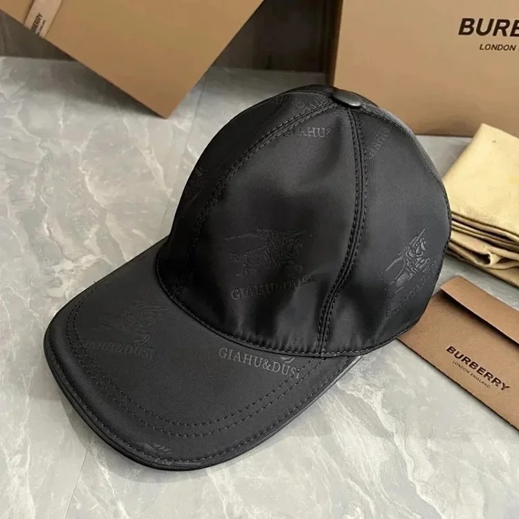 Trendy And Comfortable Baseball Cap 03