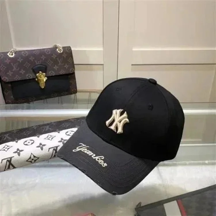 Fashion Hat
