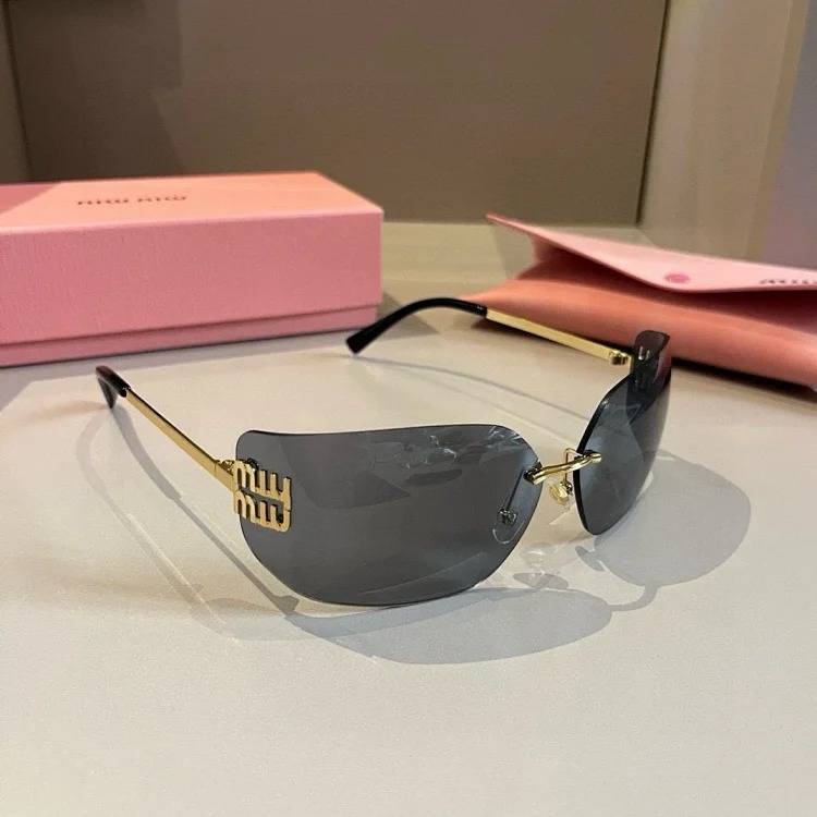 m1um1u Sunglasses Collection