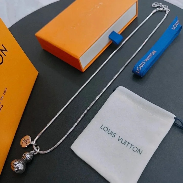 New Fashion Luxury Necklace 001
