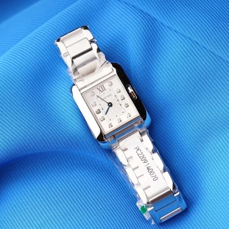 Fashion Trendy Versatile Watch 750
