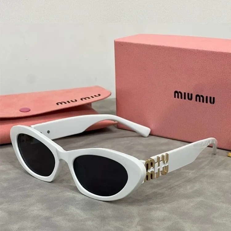 Miu Miu Fashion Sunglasses