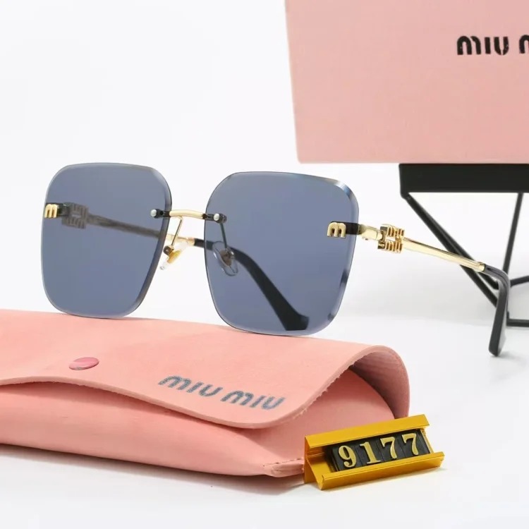 Miu Miu Fashion Sunglasses