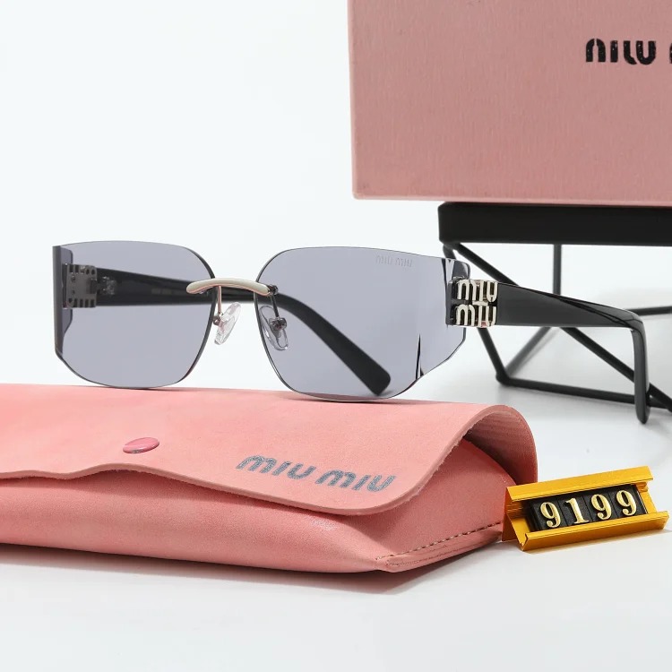 Miu Miu Fashion Sunglasses