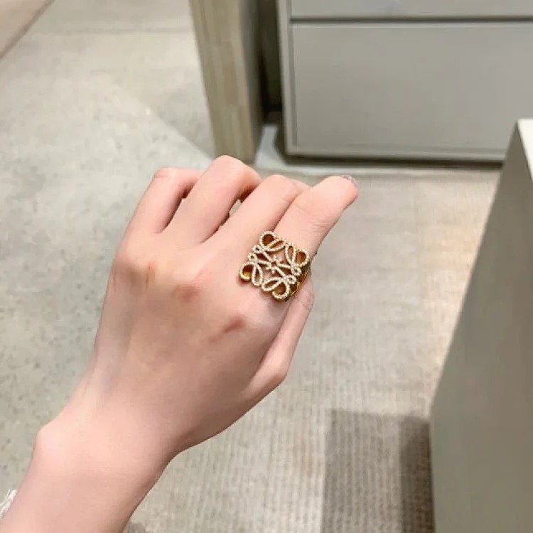 Chanel Versatile Luxury Premium Rhinestone Earrings