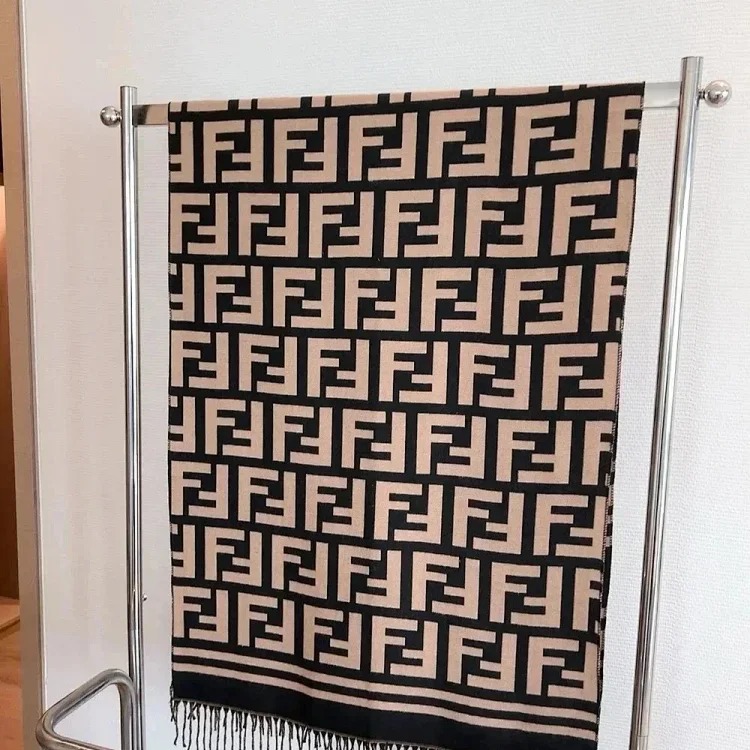Fashion Versatile Luxury Fall Winter Scarf