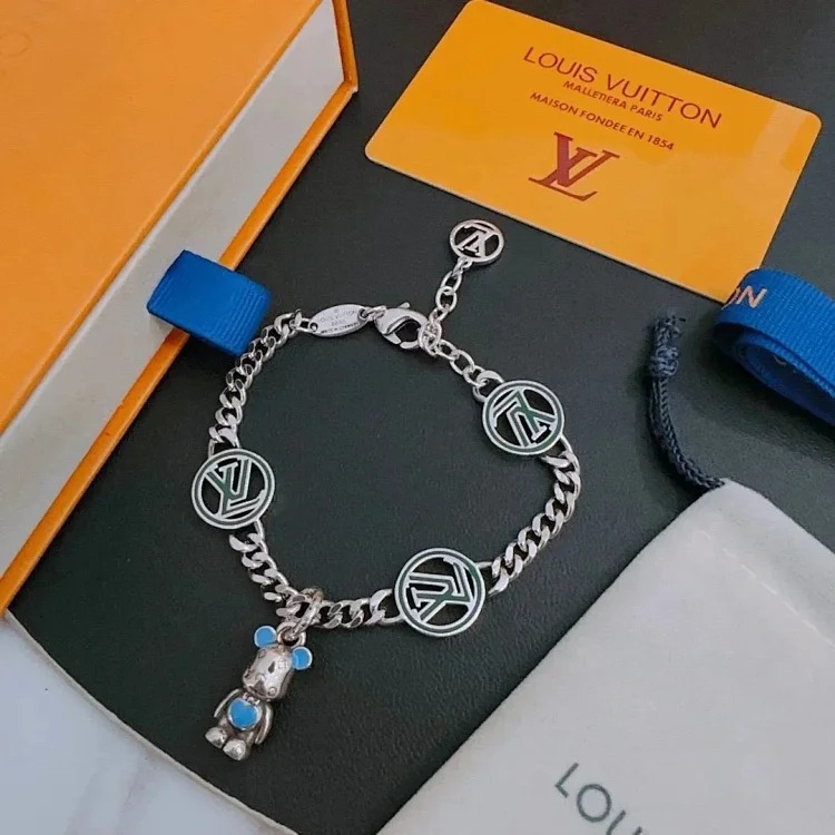 Fashion Luxury Classic Bracelet 001