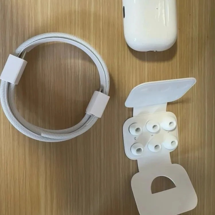 PR02 usb-c with anc ( newest version)