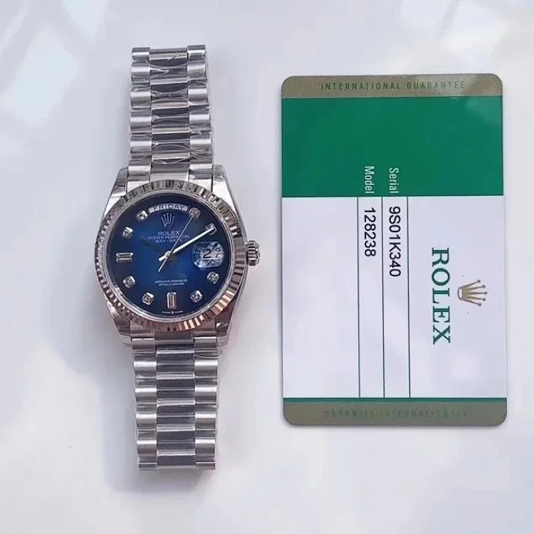 Fashion Trendy Versatile Watch 600