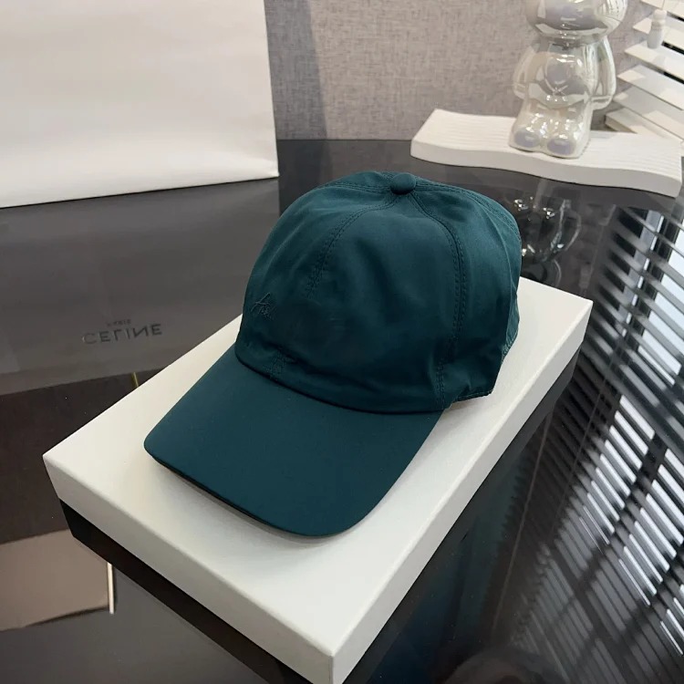 Versatile Casual Outdoor Unisex Baseball Cap