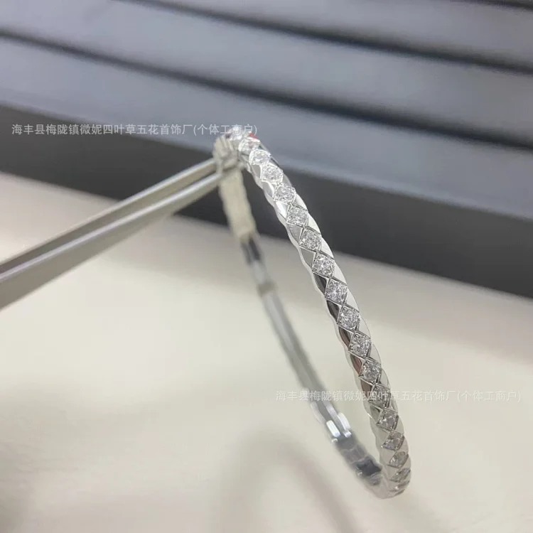 Chanel Luxury Premium Rhinestone Gold Bracelet