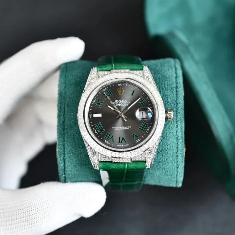 Fashion Trendy Versatile Watch