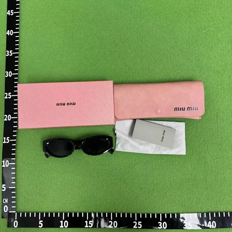 Eyeglasses