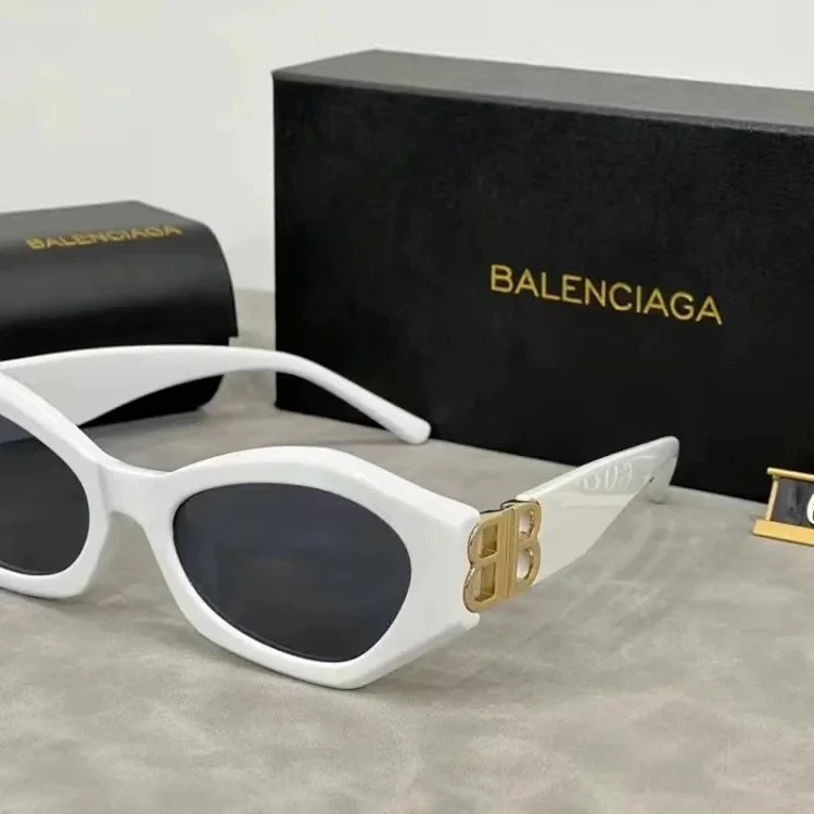 Fashion Trendy Sunglasses