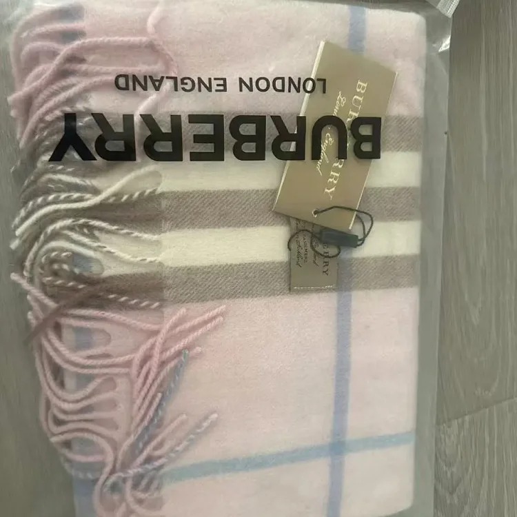 New Fashion Versatile Minimalist Scarf