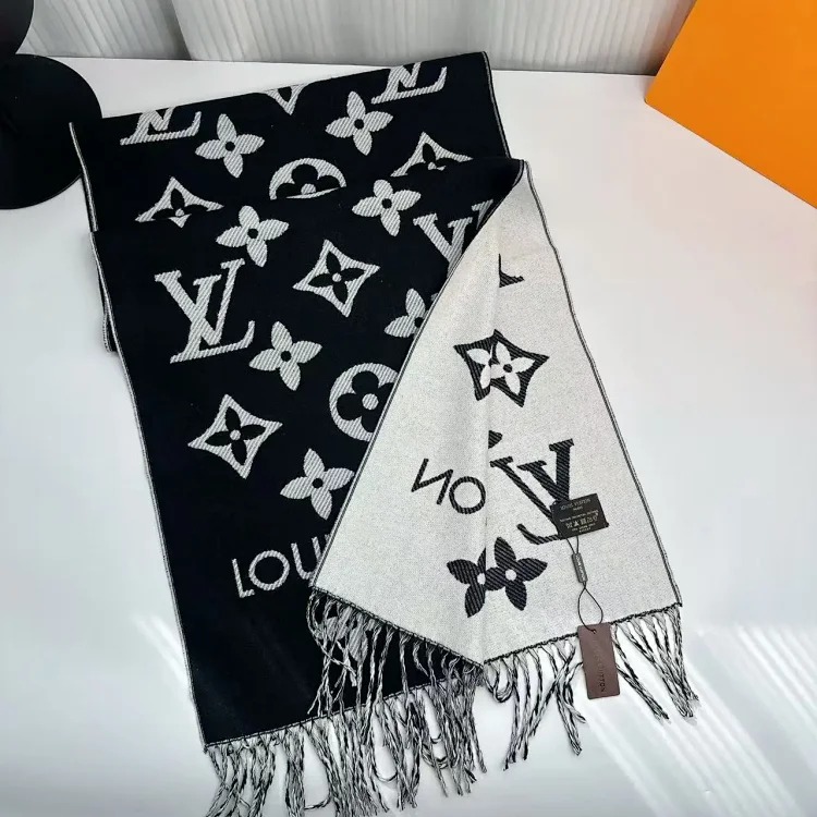 New Fashion Versatile Minimalist Scarf