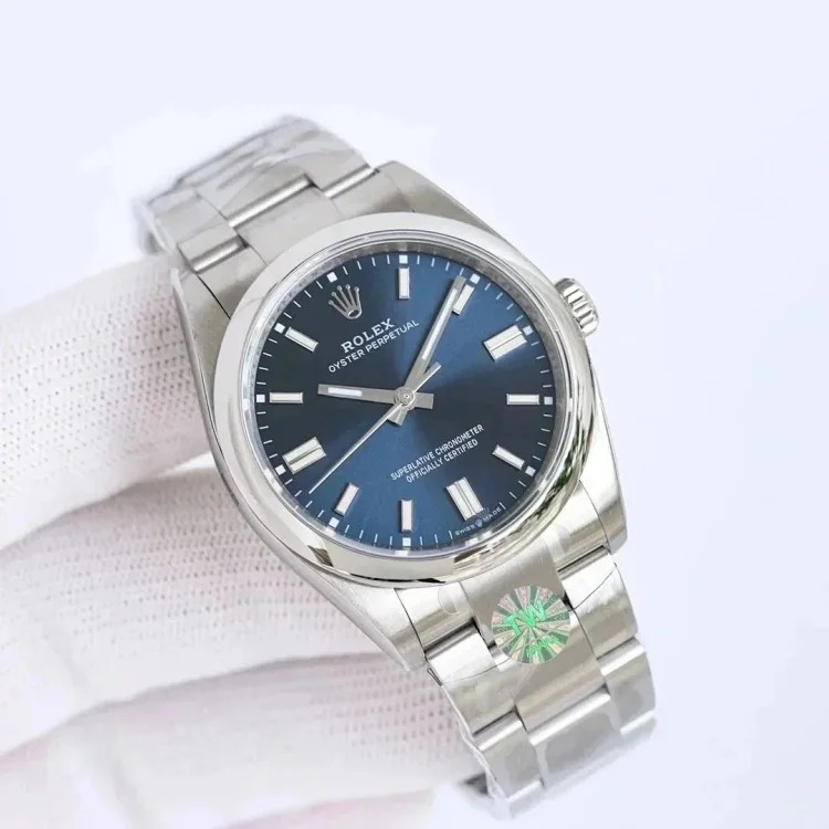 Watch RHA01