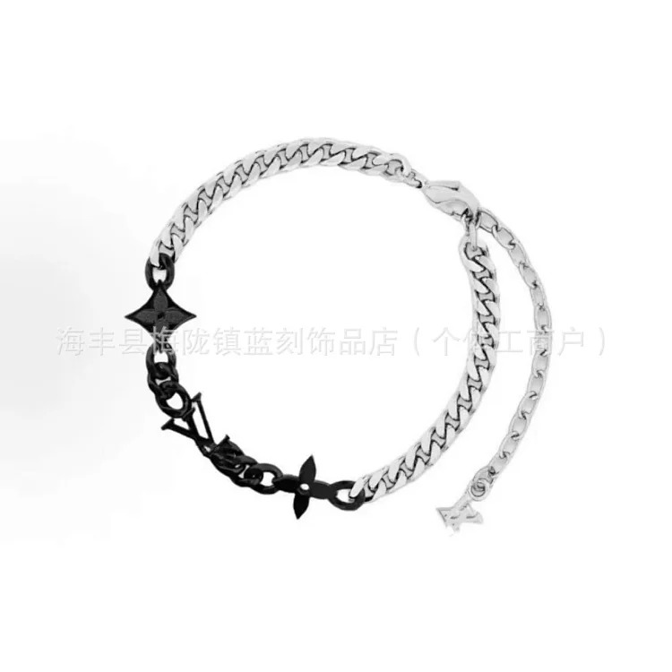 Home Cross-border Wholesale New Letter Bracelet Personality Trend Sweet and Cool High-end Men and Women Same Style Jewelry