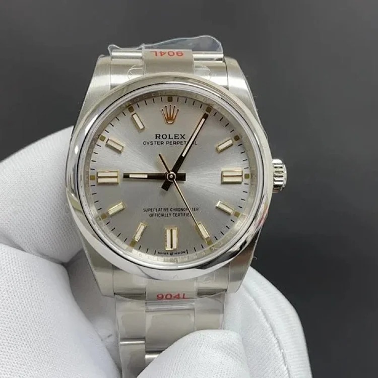 ￥480-2900 Fashionable and versatile watch