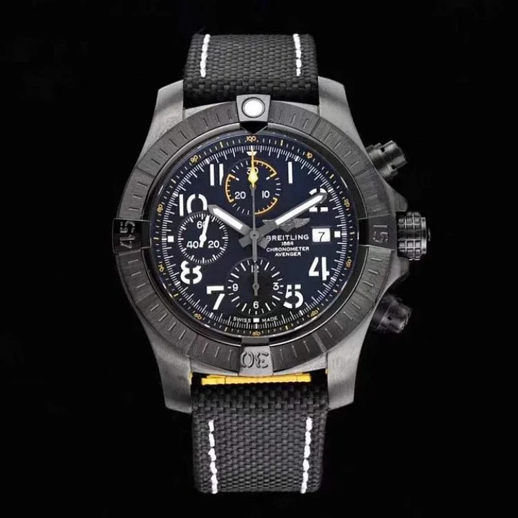 ￥780-2300 Fashionable and versatile watch