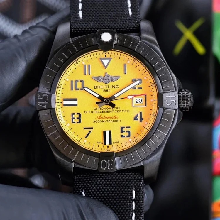￥780-2300 Fashionable and versatile watch