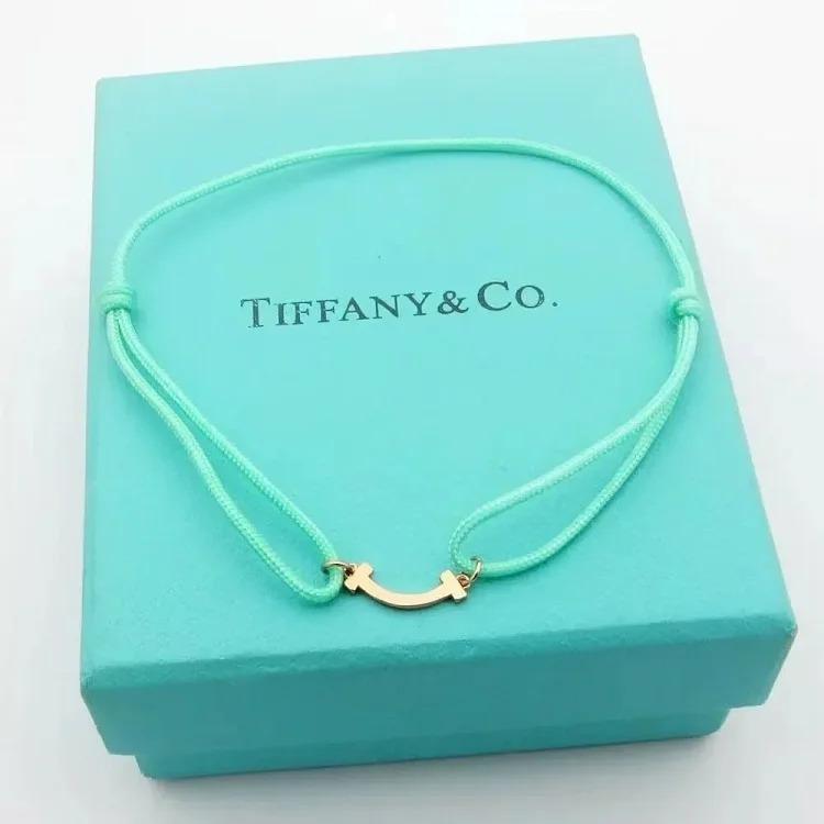 ZW-1 uses a heart to let every piece of jewelry exude your beauty and charm! (With gift box packaging) (Tifany)