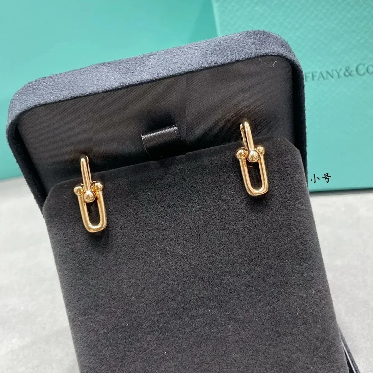 ZW-1 uses a heart to let every piece of jewelry exude your beauty and charm! (With gift box packaging) (Tifany)