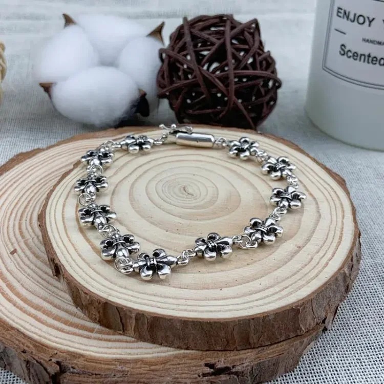 Crowe retro thick letter bracelet dice scout flower cross flower ball full flower gold bracelet same style for men and women