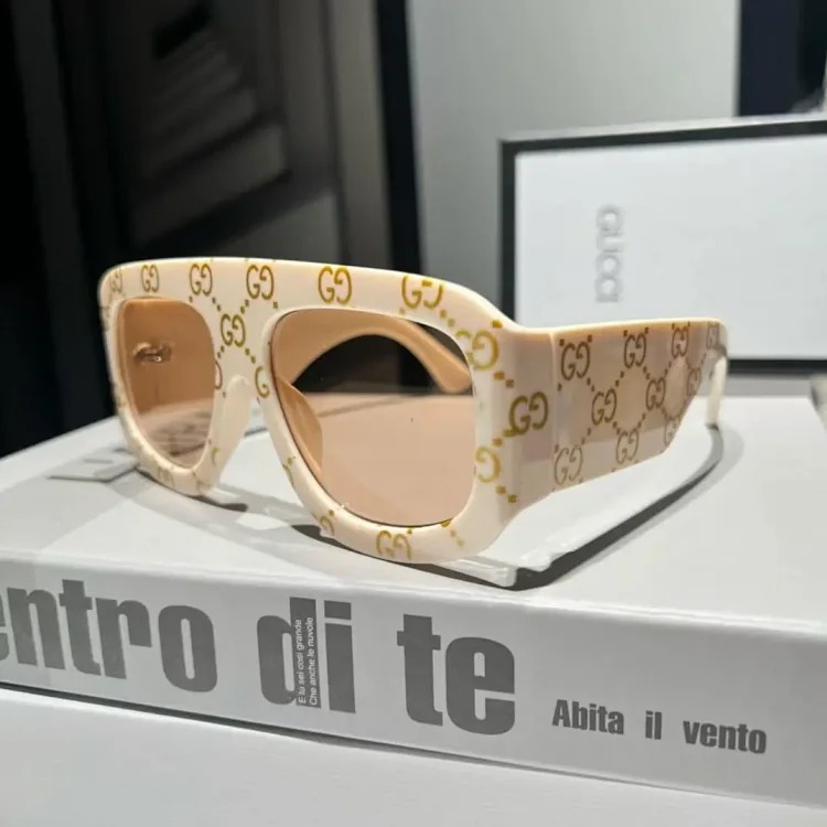 G fashion sunglasses