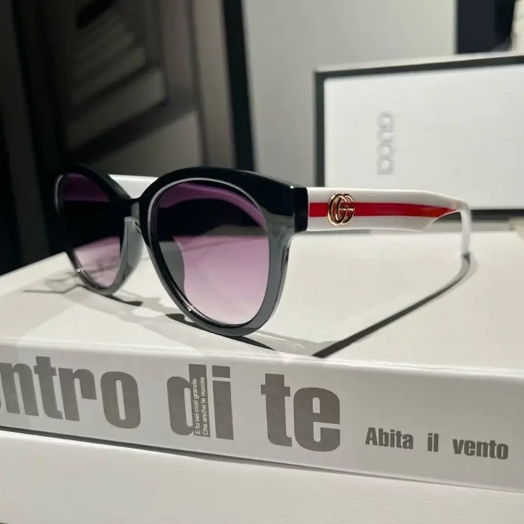 G fashion sunglasses