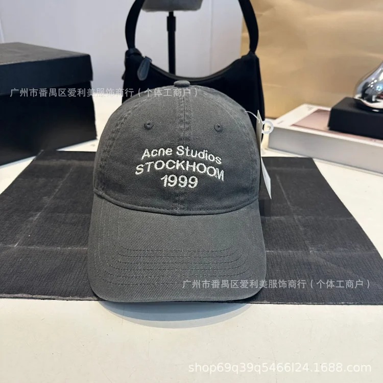 New style simple solid color soft top hat women's fashion Korean style simple baseball cap letter embroidered peaked cap men's style