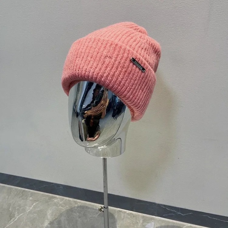￥120-138 Fashionable hat M109