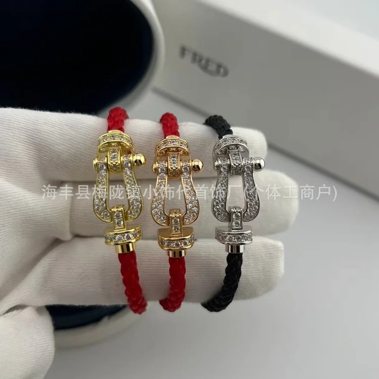 High V gold horseshoe buckle set with diamond bracelet thick plated 18K rose gold Fred men's and women's couple's bracelet bracelet