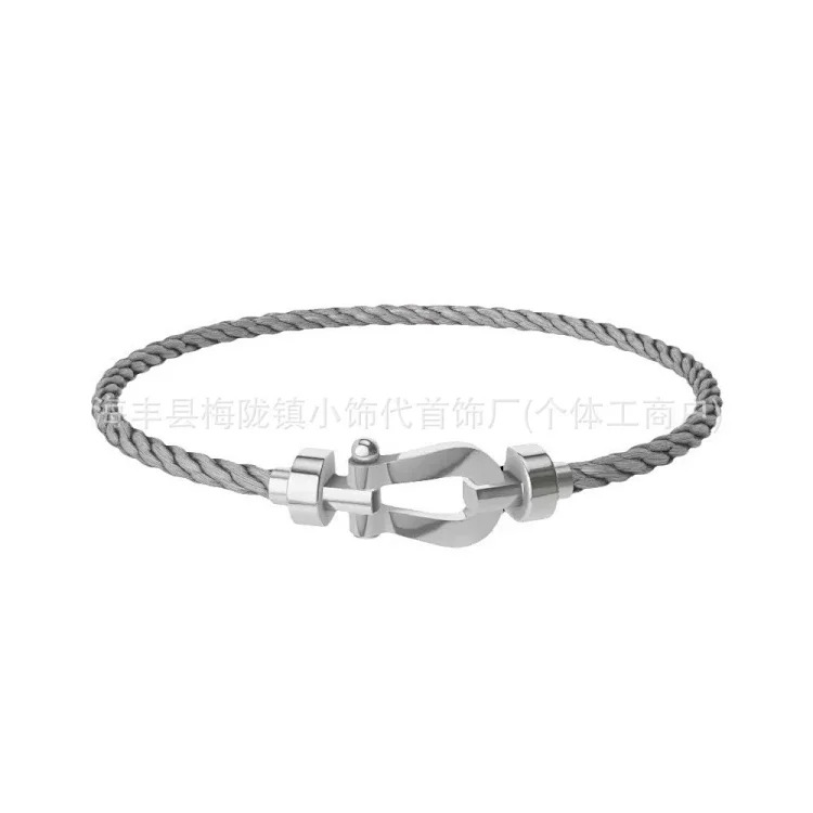 High V gold horseshoe buckle set with diamond bracelet thick plated 18K rose gold Fred men's and women's couple's bracelet bracelet