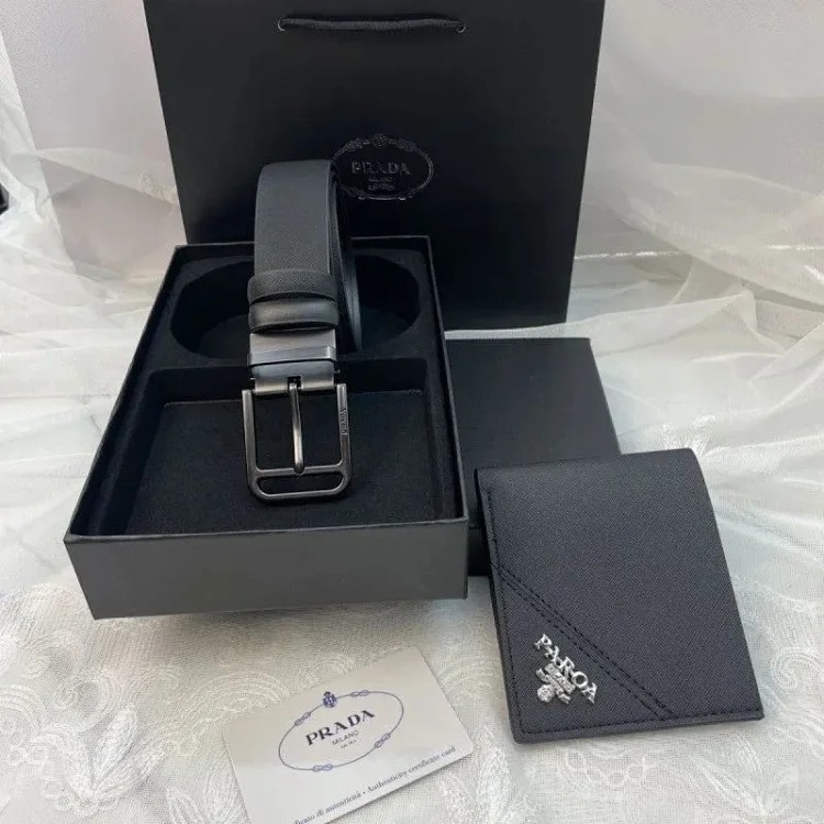 Fashionable and versatile classic belt