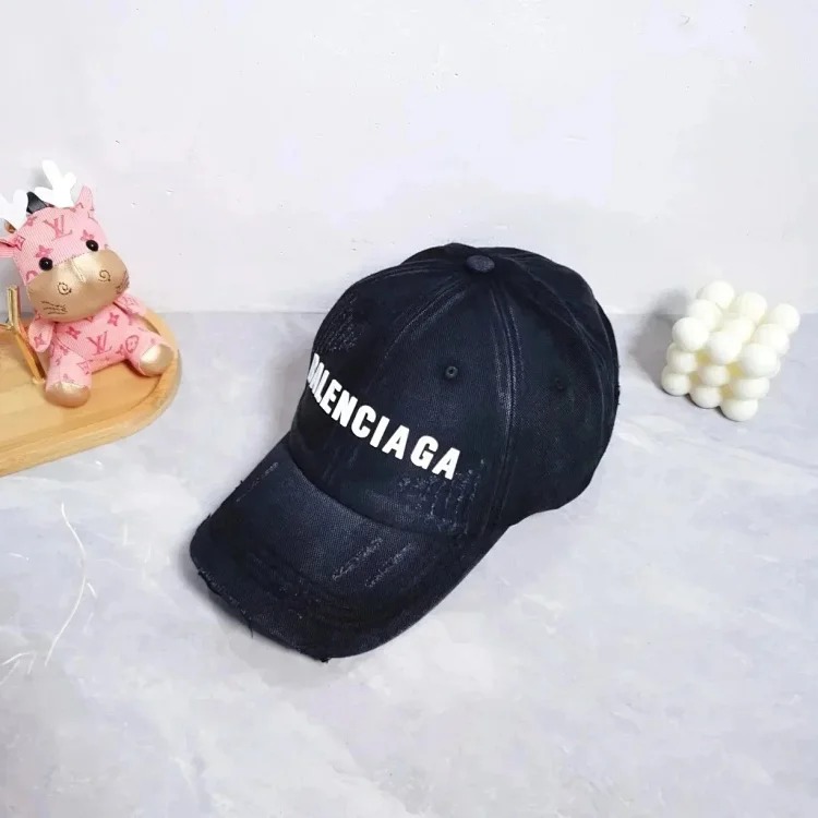Fashionable and versatile hat 010