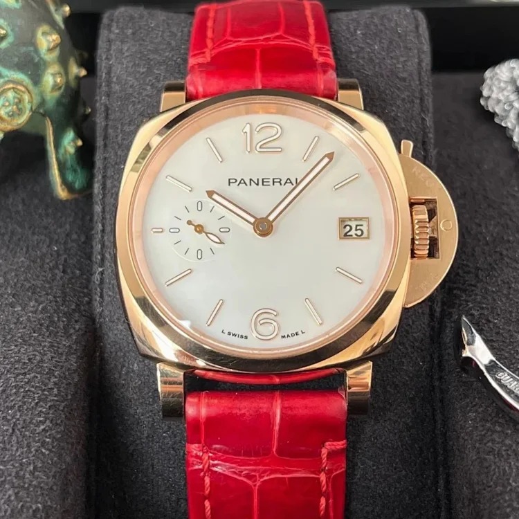 Women's high-end quality business watch