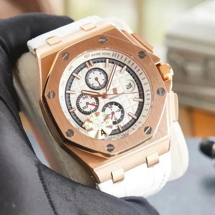 WAT2 Retro technology watch