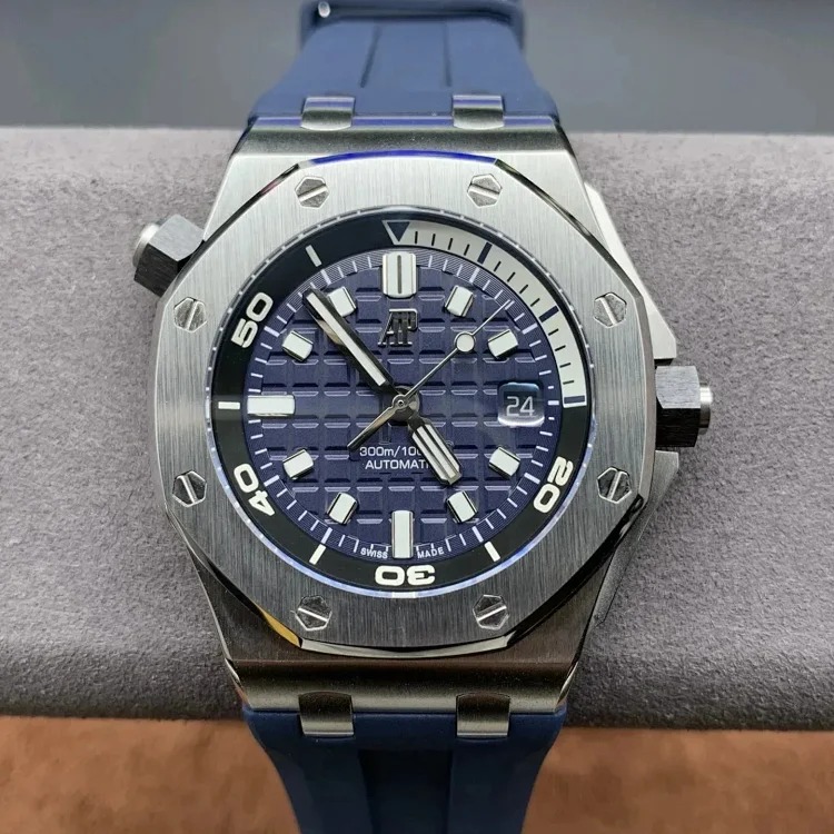 WAT2 Retro technology watch