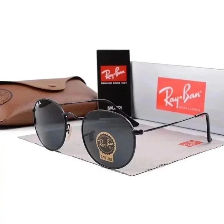 RaÓy-BÓan sunglasses