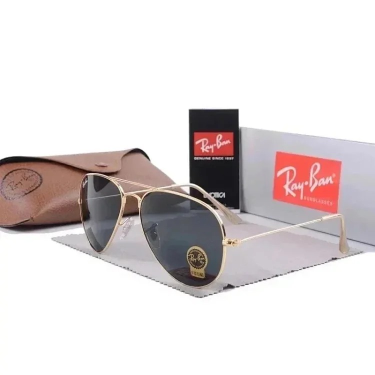RaÓy-BÓan sunglasses