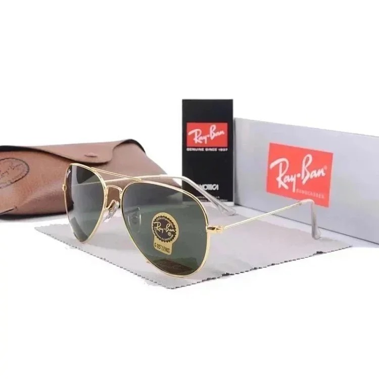 RaÓy-BÓan sunglasses