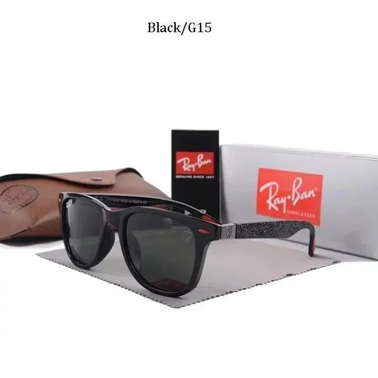 RaÓy-BÓan sunglasses