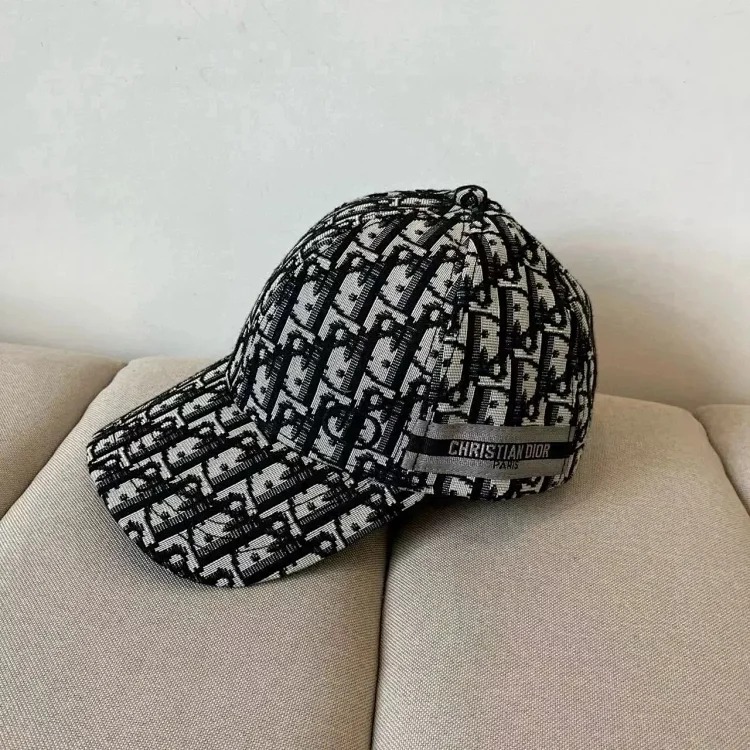 DR 25 classic, fashionable, casual and versatile hats