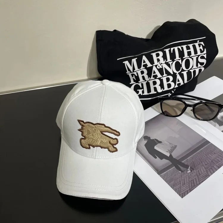 ￥120 Fashion casual hat M26