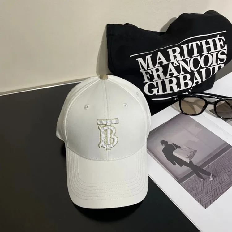 ￥120 Fashion casual hat M26