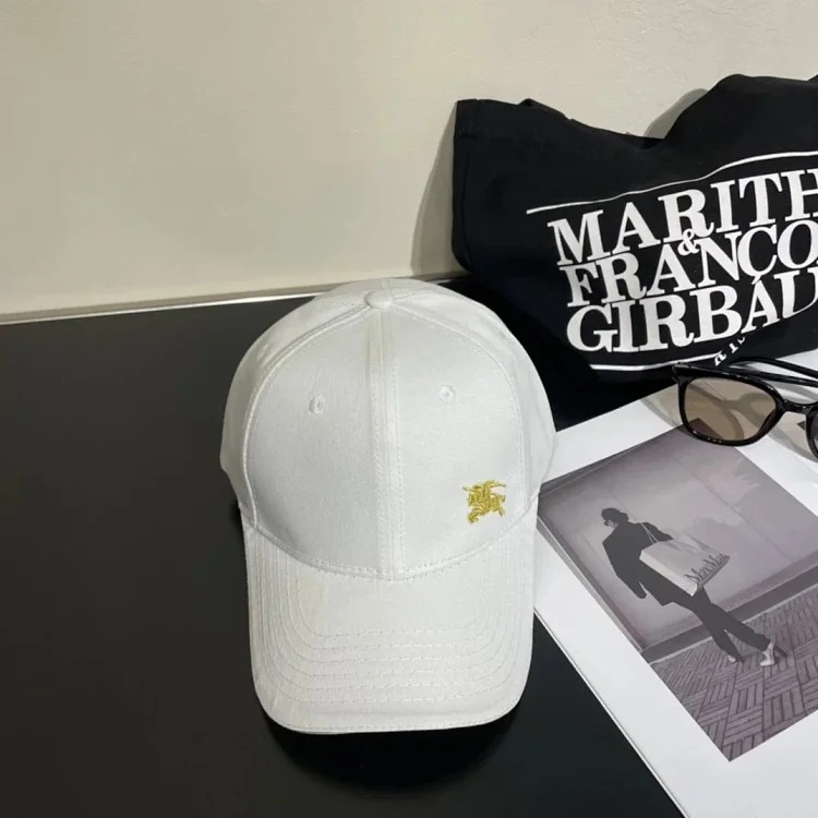 ￥120 Fashion casual hat M26